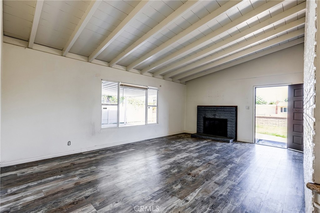 25189 Gentian Avenue