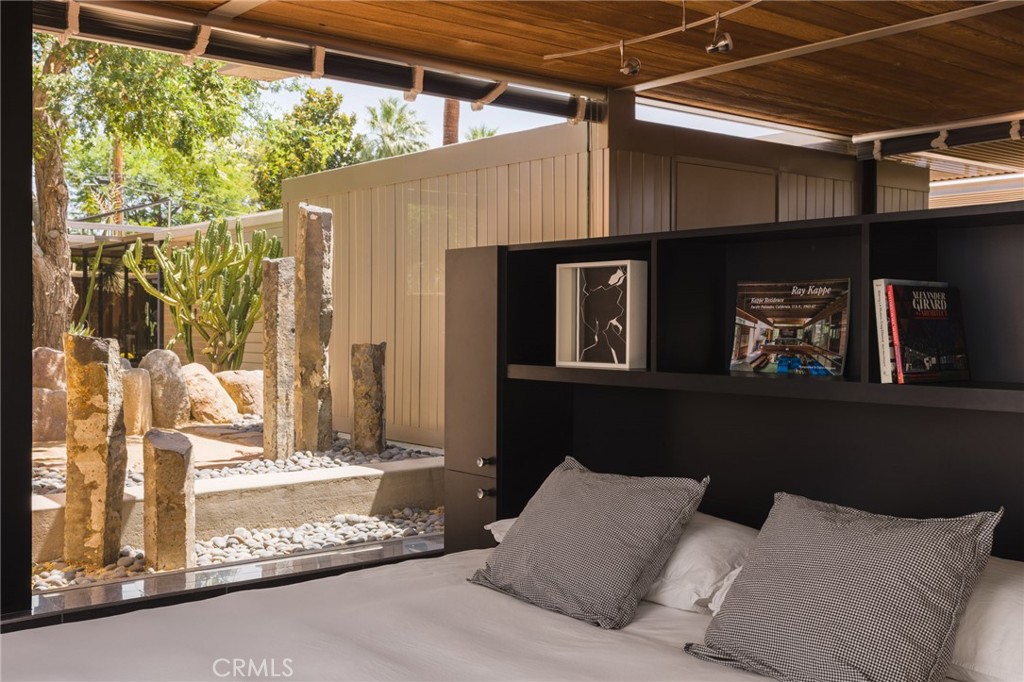 1950 E Desert Palms Drive