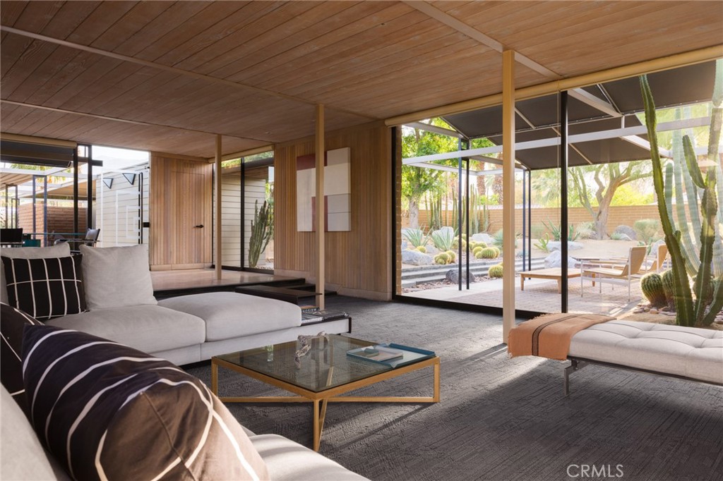 1950 E Desert Palms Drive