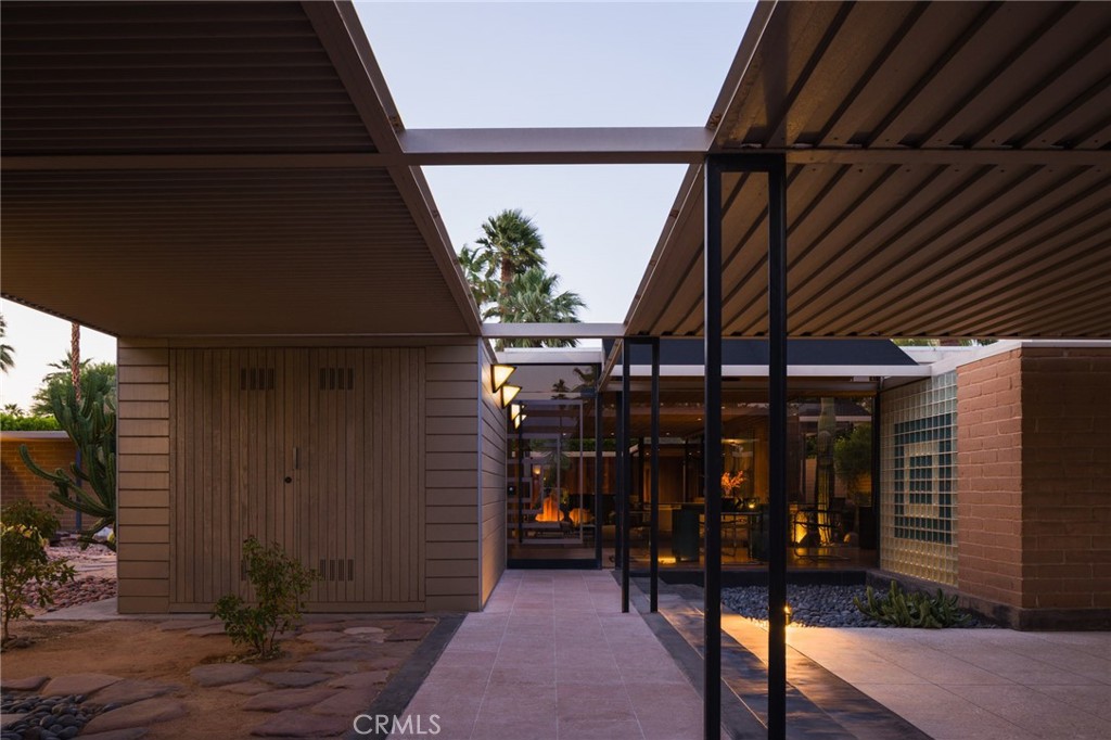 1950 E Desert Palms Drive