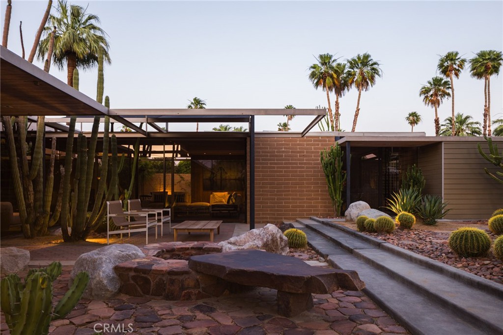 1950 E Desert Palms Drive