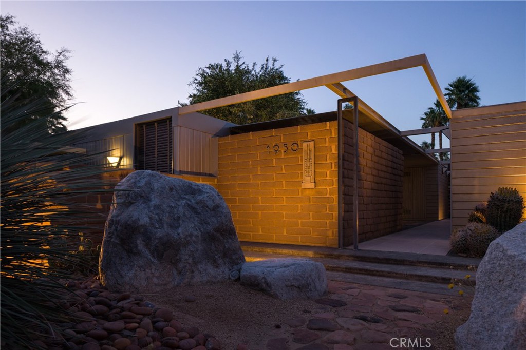 1950 E Desert Palms Drive