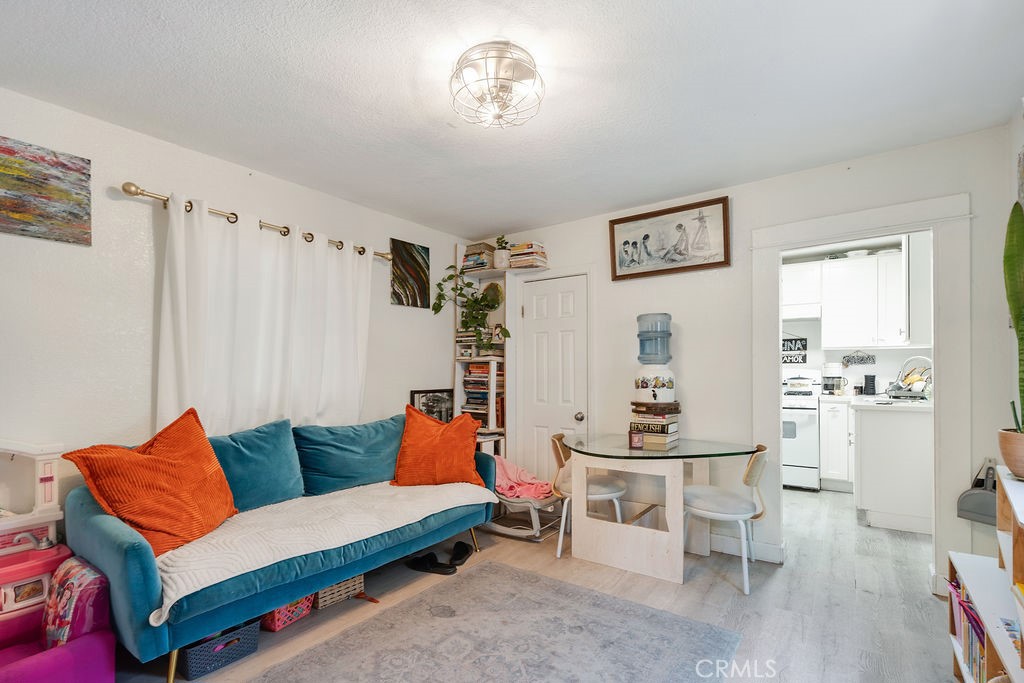 635 W Avenue 28