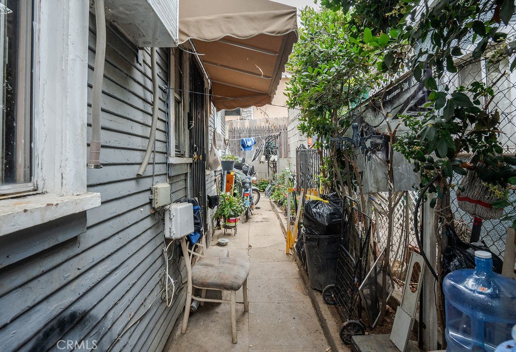 635 W Avenue 28