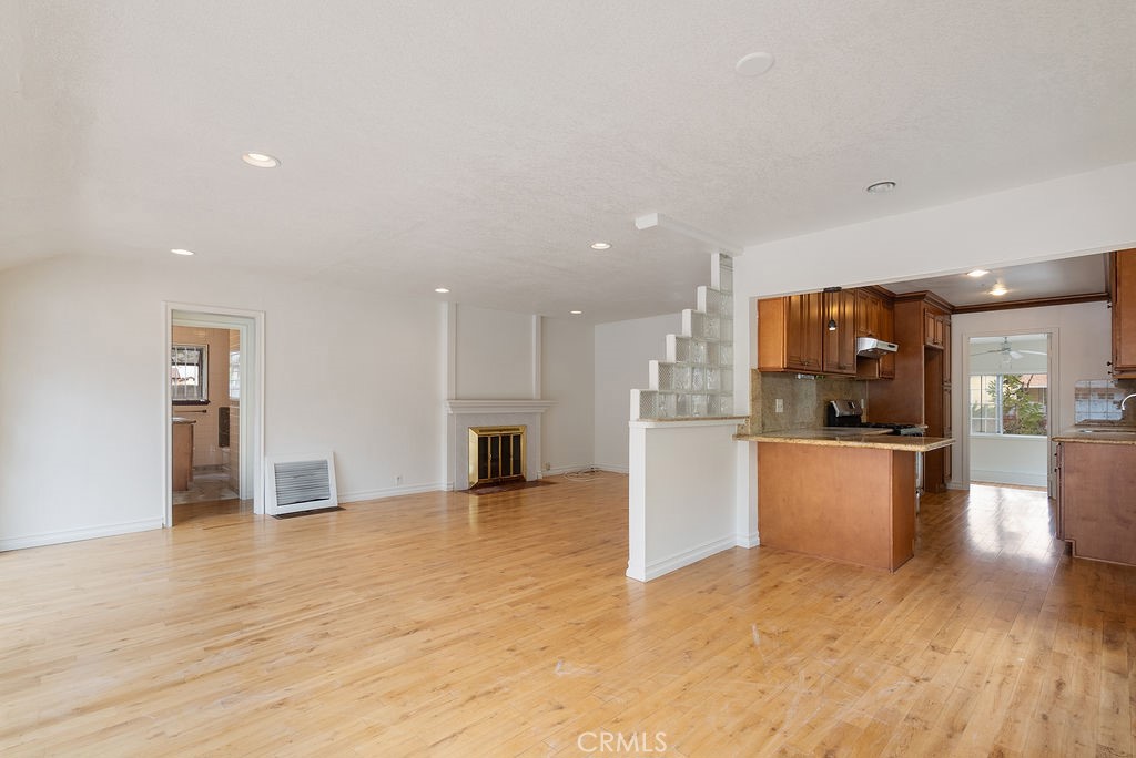 11502 Everston Street