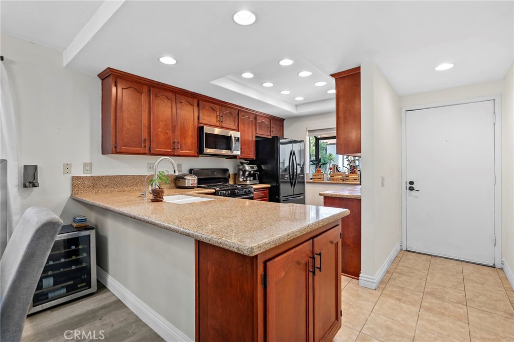392 Hawaii Way
