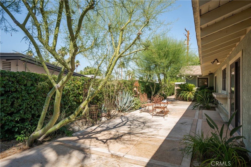 45740 Verba Santa Drive