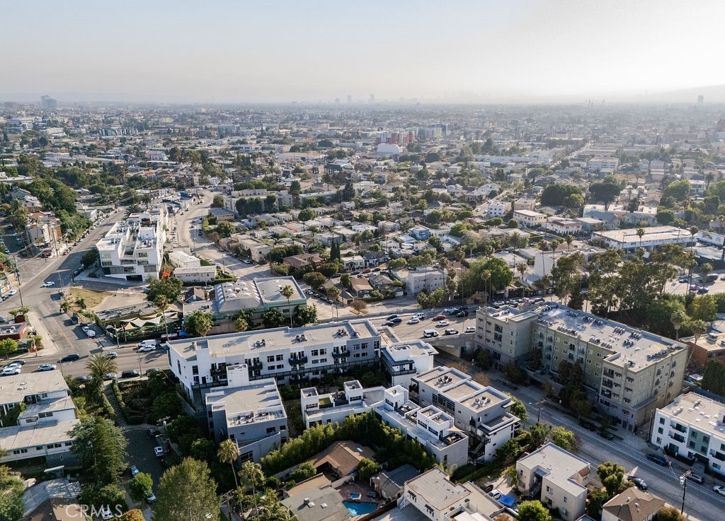 4111 W Sunset Boulevard 220