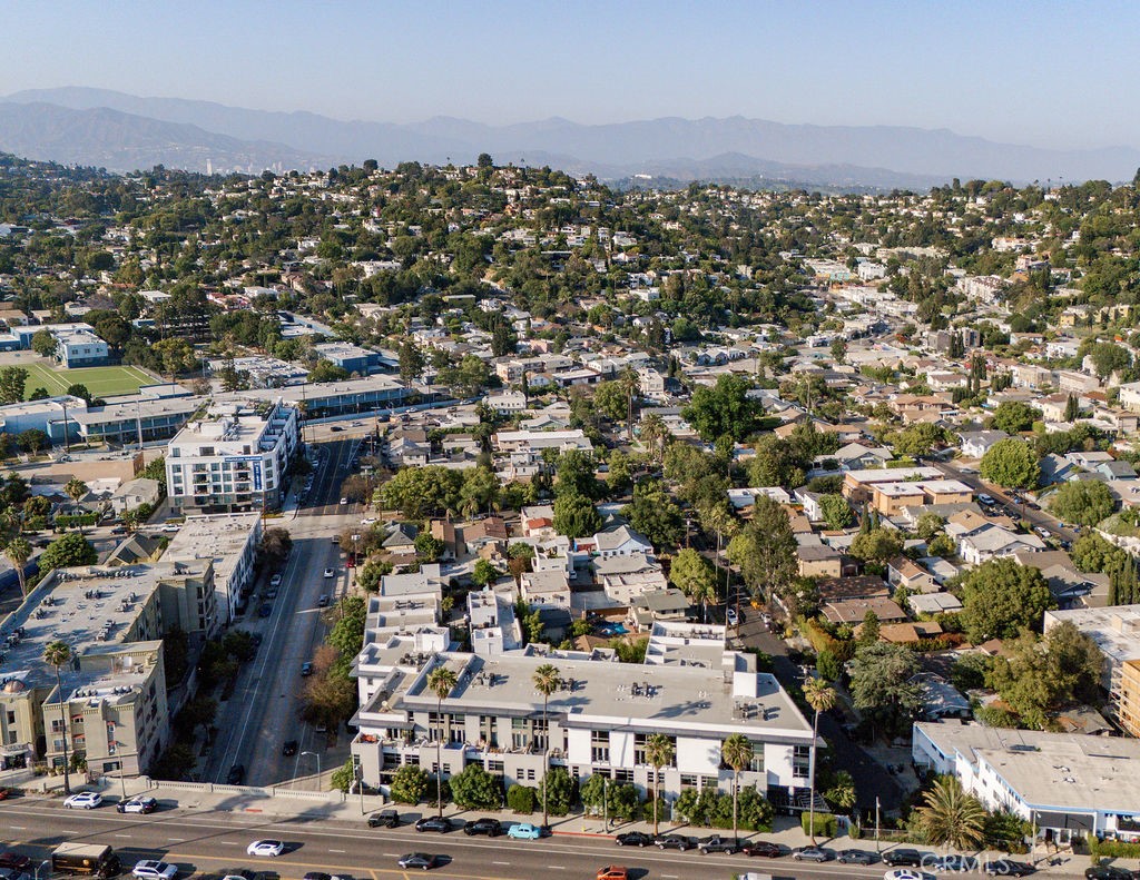 4111 W Sunset Boulevard 220