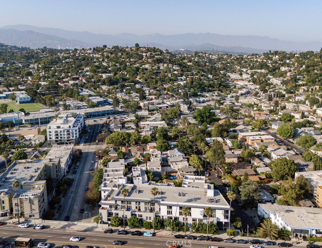 4111 W Sunset Boulevard 220