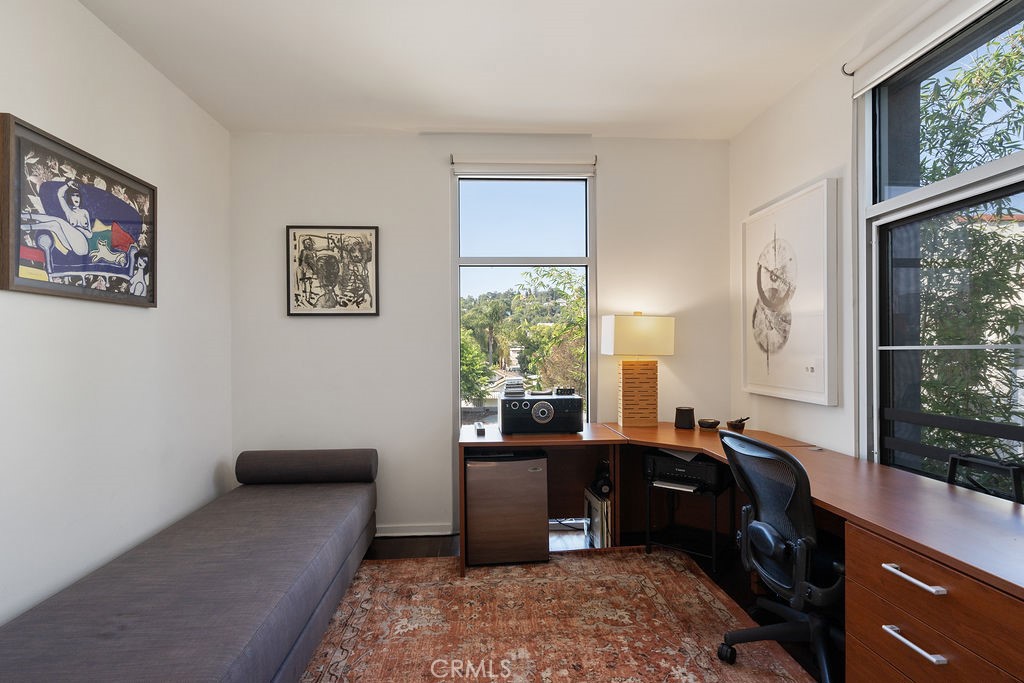 4111 W Sunset Boulevard 220