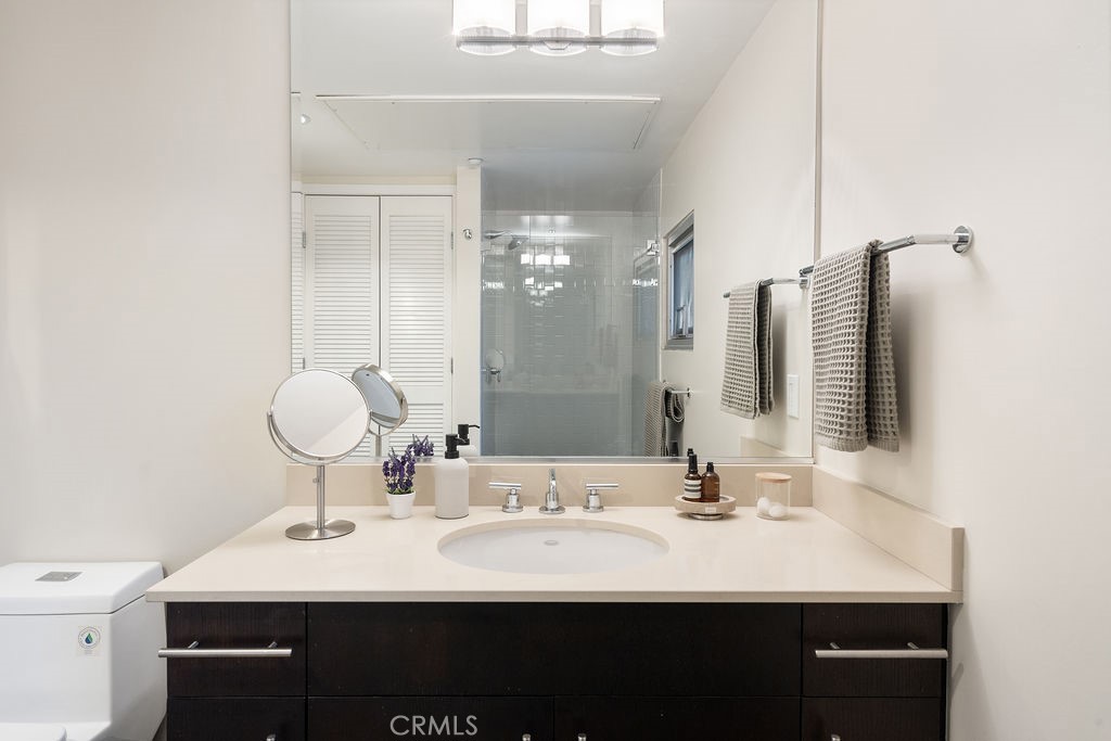 4111 W Sunset Boulevard 220