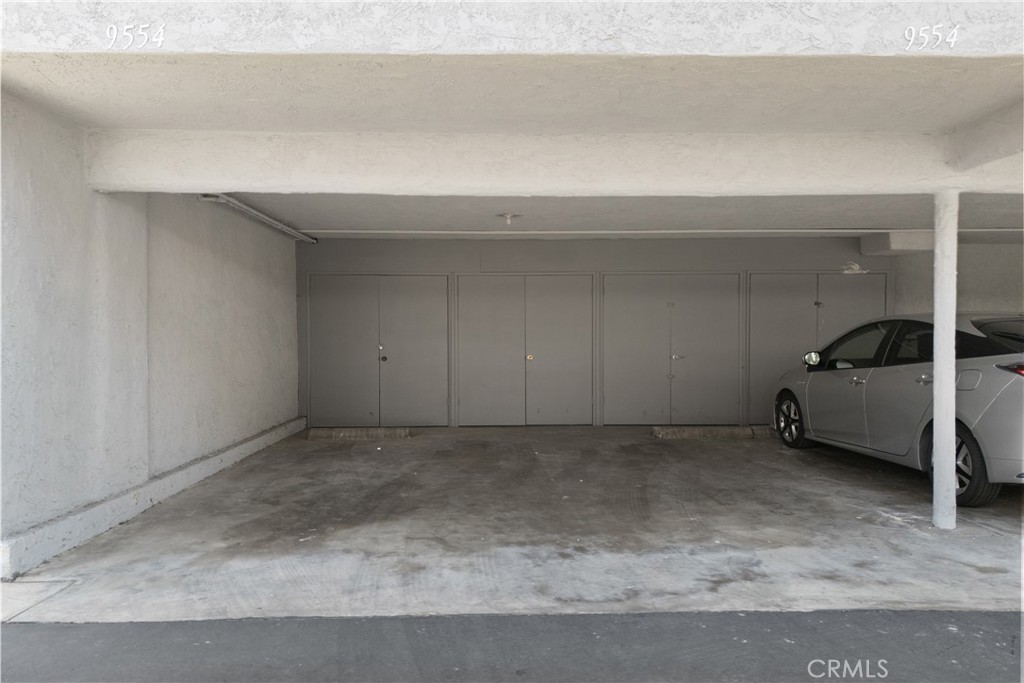 9554 Bickley Drive 8