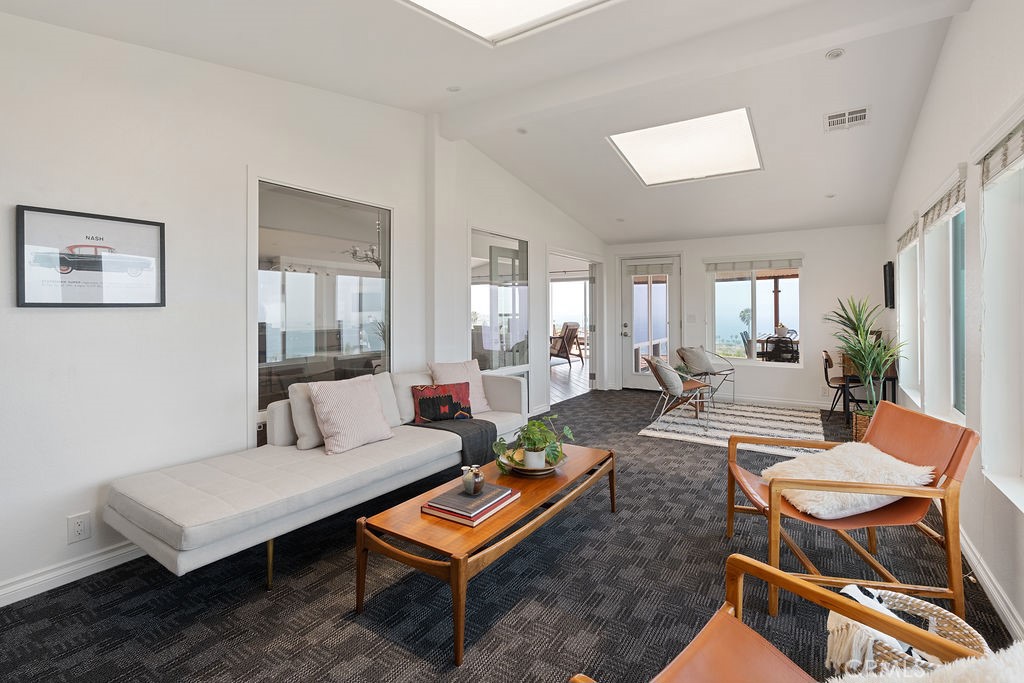 2275 W 25th Street 62