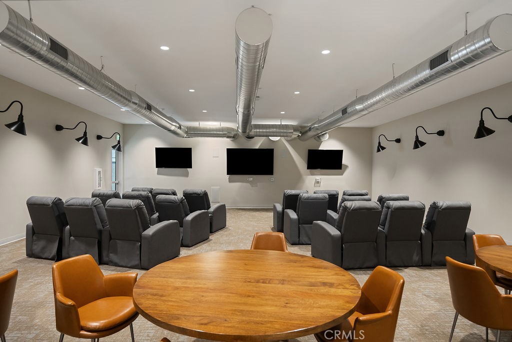 2275 W 25th Street 62