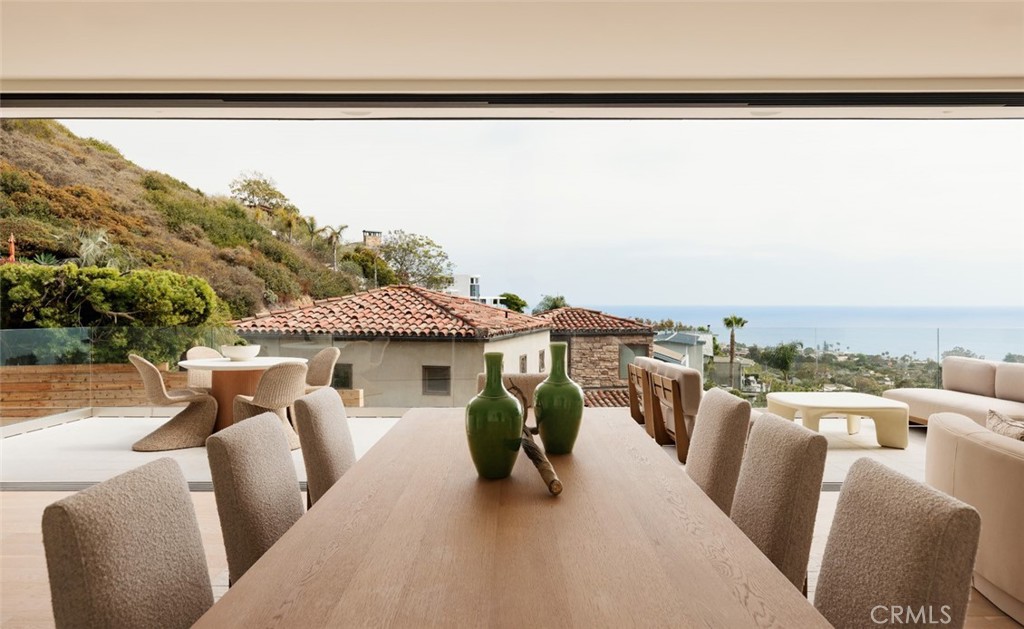 1105 Skyline Drive