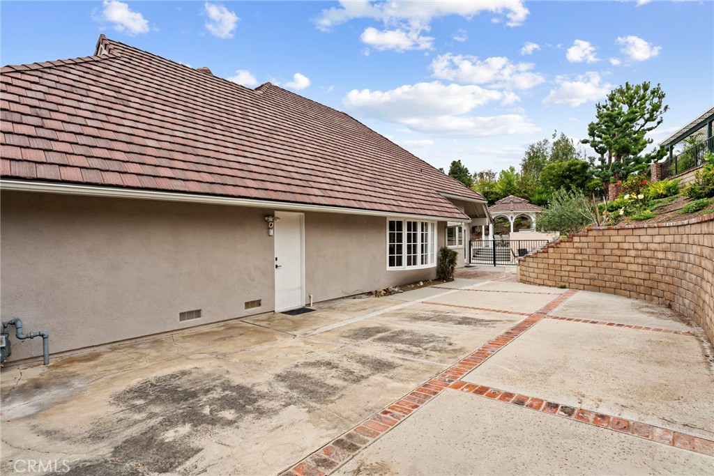 19021 Canyon Drive