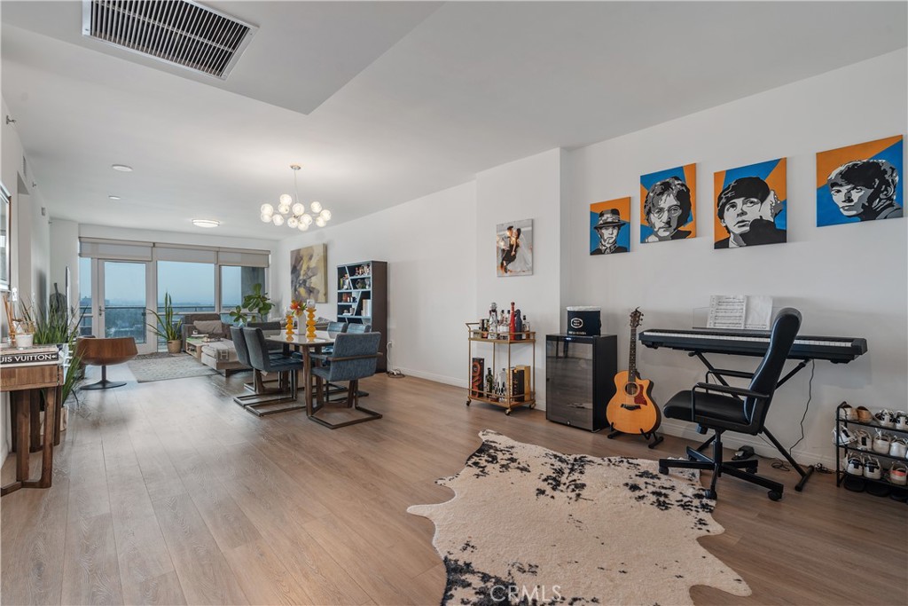 3785 Wilshire Boulevard 1605