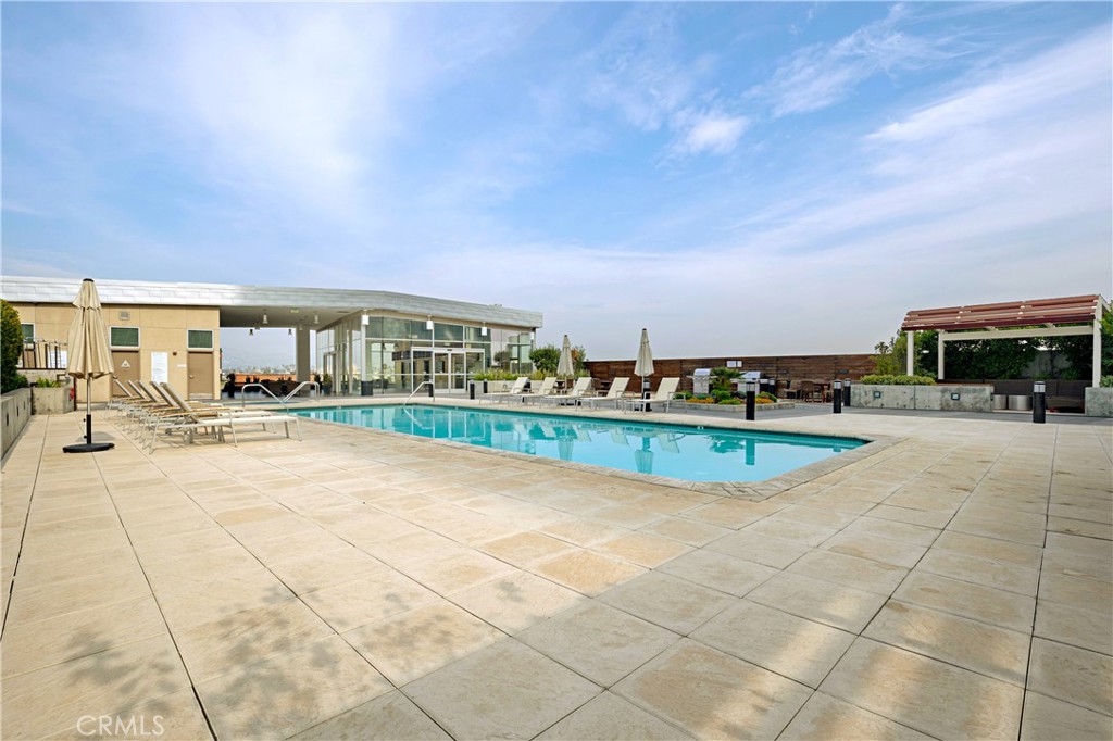 3785 Wilshire Boulevard 1605