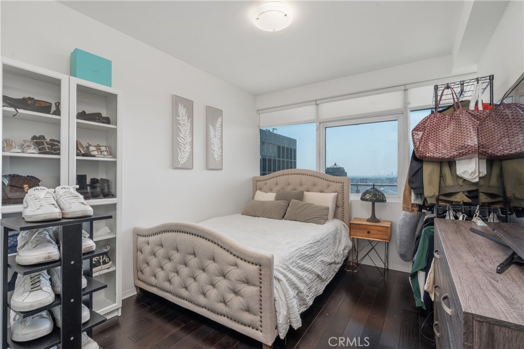 3785 Wilshire Boulevard 1605