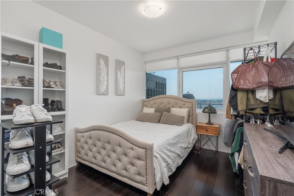 3785 Wilshire Boulevard 1605