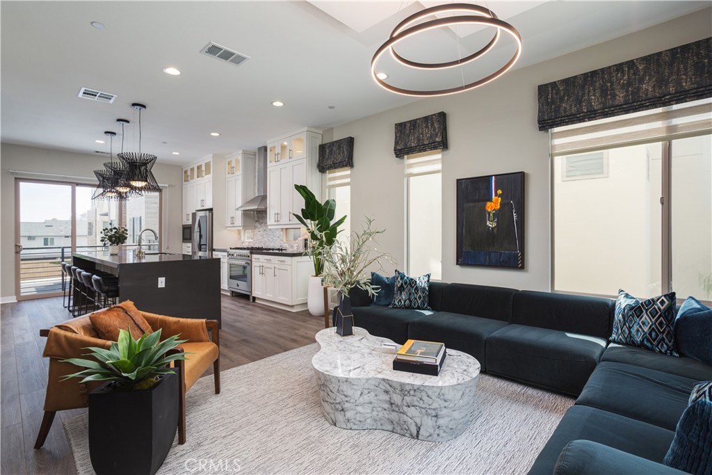 35 Ebb Tide Cir