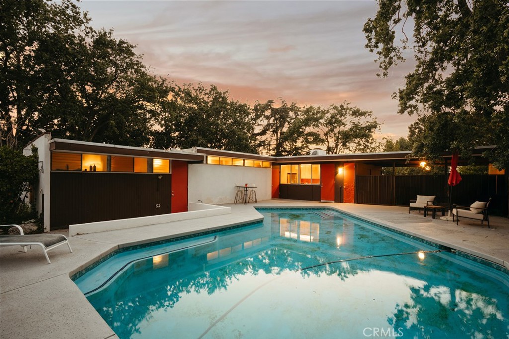1248 La Peresa Drive
