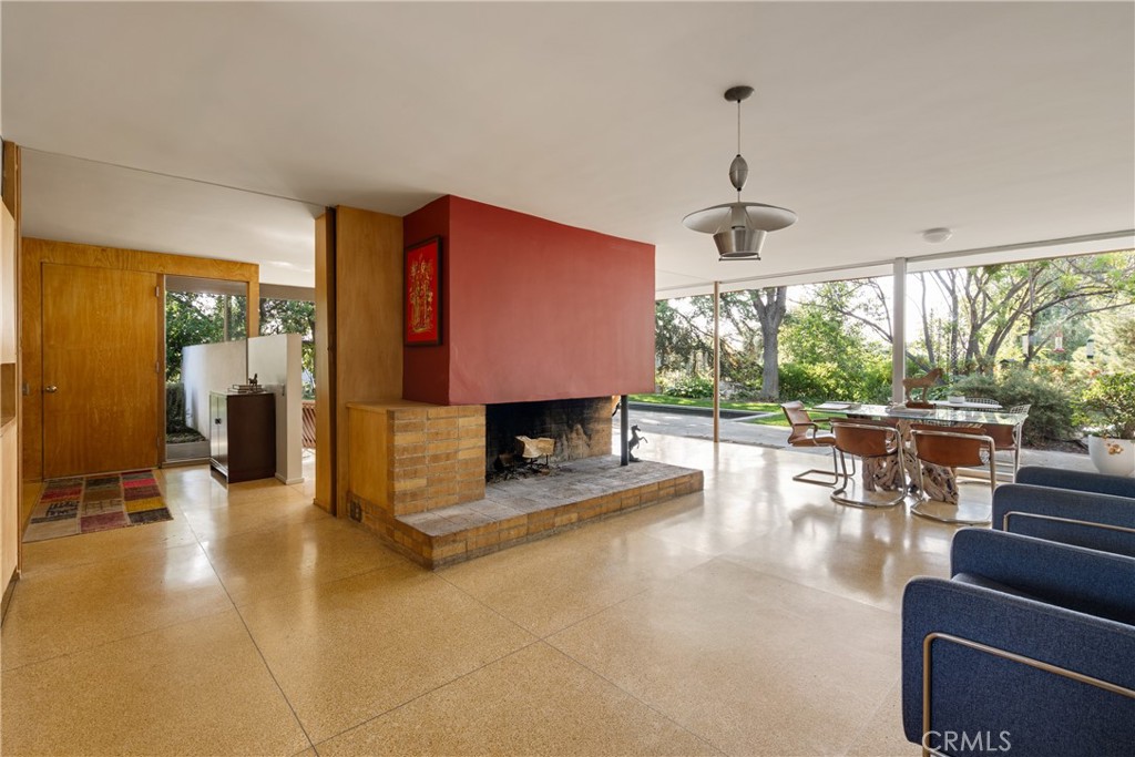 1248 La Peresa Drive