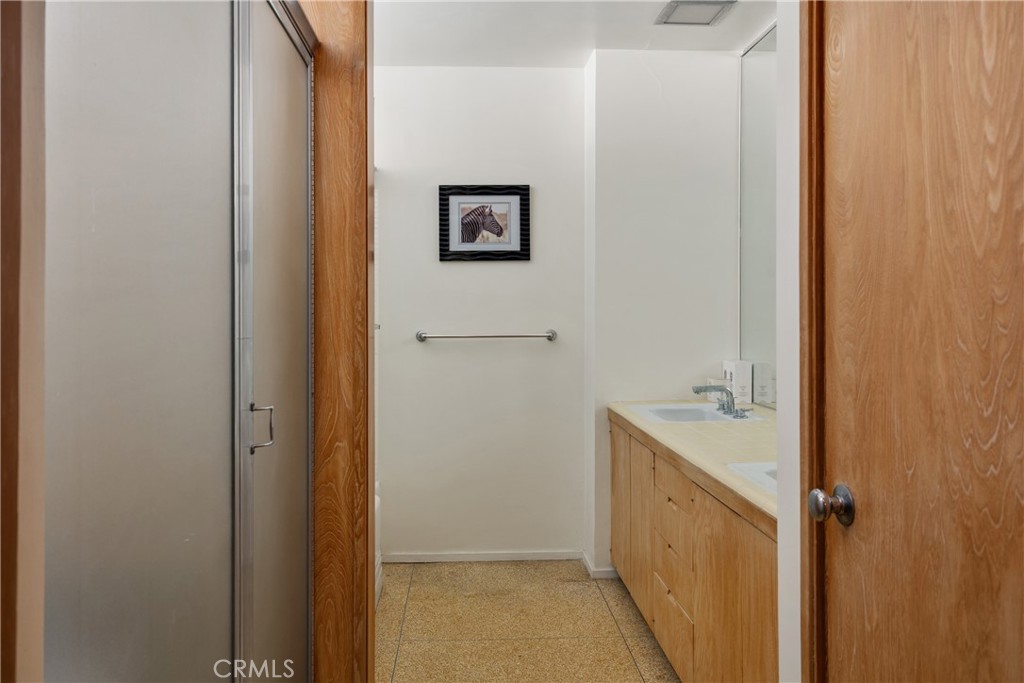 1248 La Peresa Drive