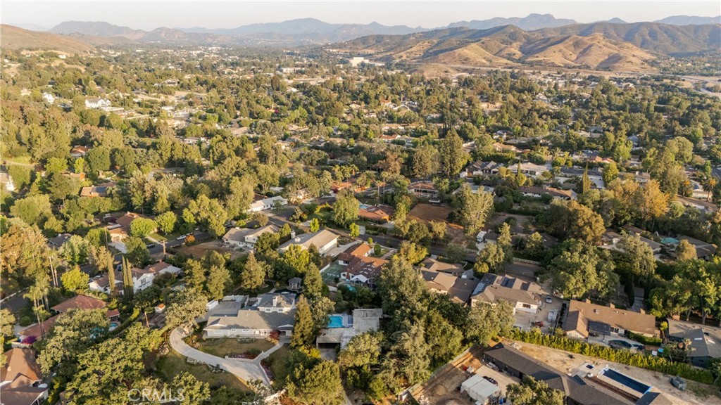 1248 La Peresa Drive