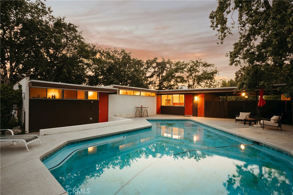 1248 La Peresa Drive