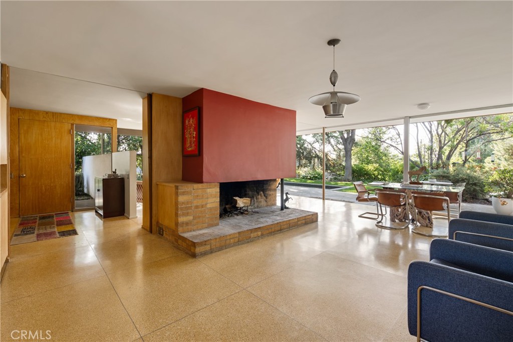 1248 La Peresa Drive