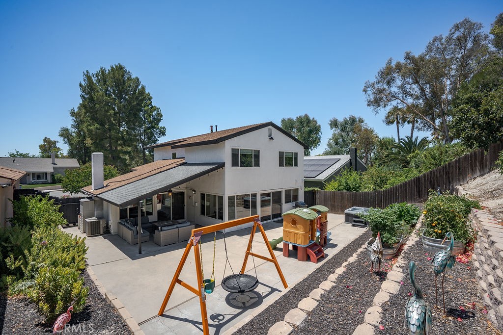 1925 Meadow Brook Court