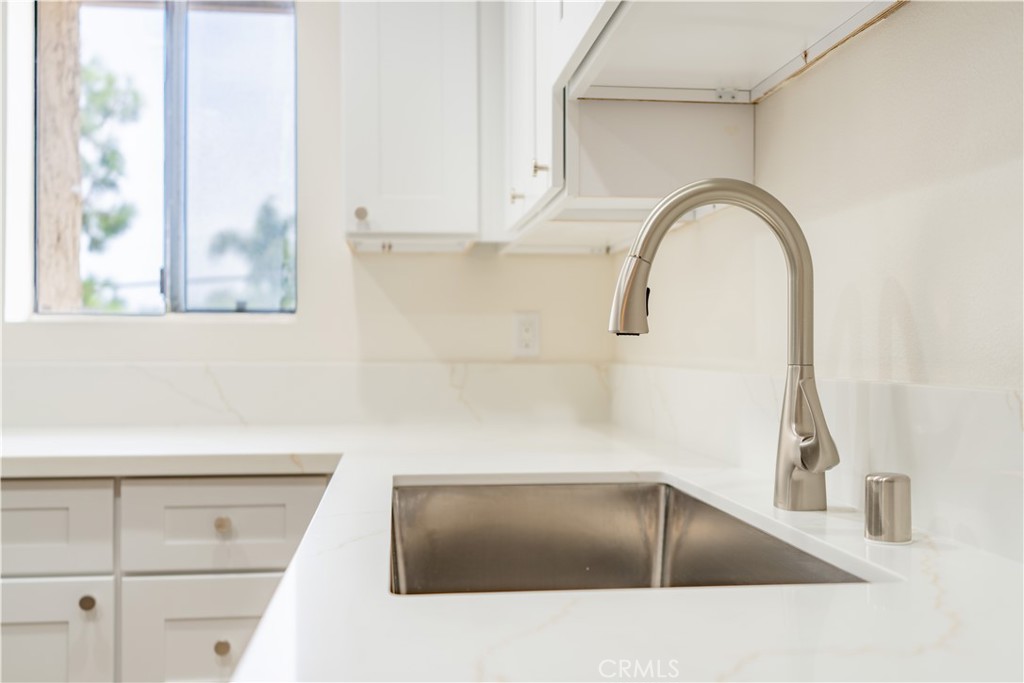 18900 Delaware Street 234