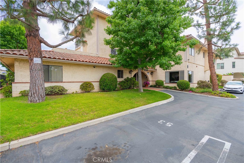 18900 Delaware Street 234