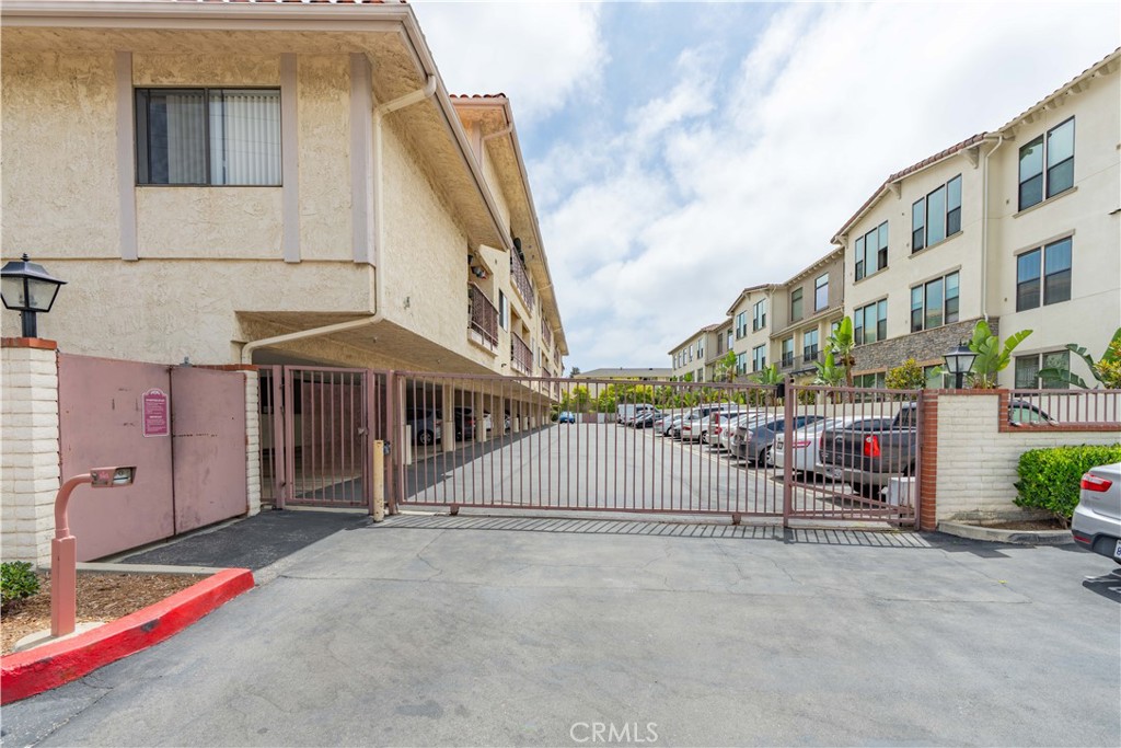 18900 Delaware Street 234