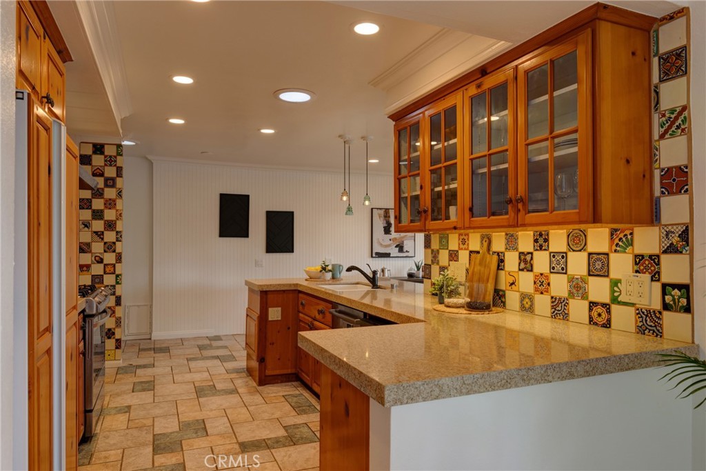 2233 Heather Lane
