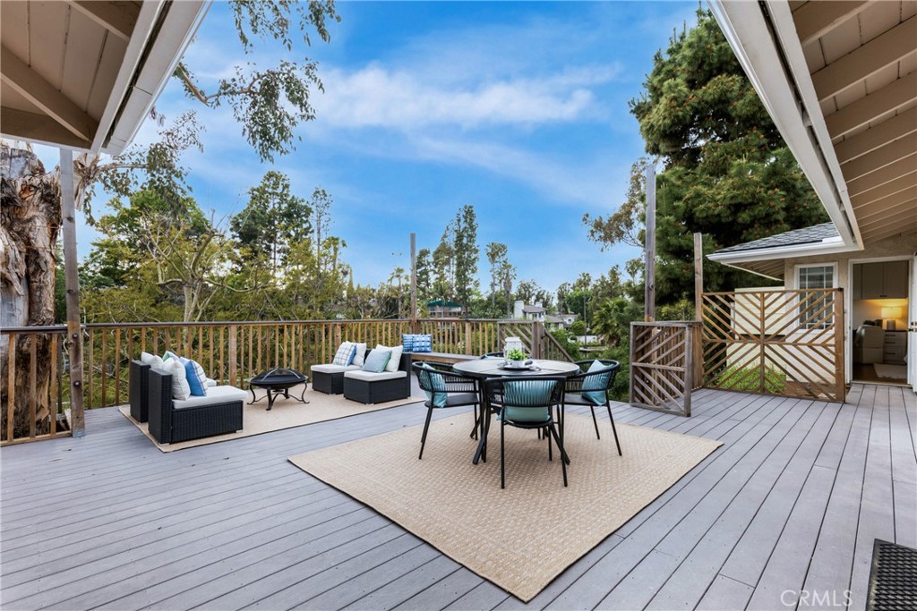 2233 Heather Lane
