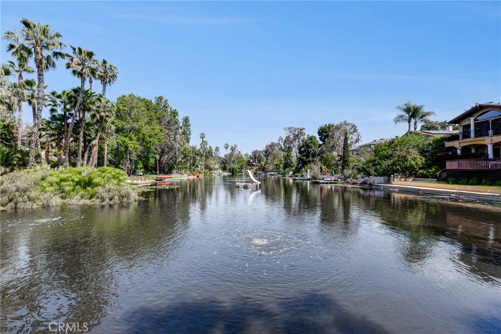 2233 Heather Lane
