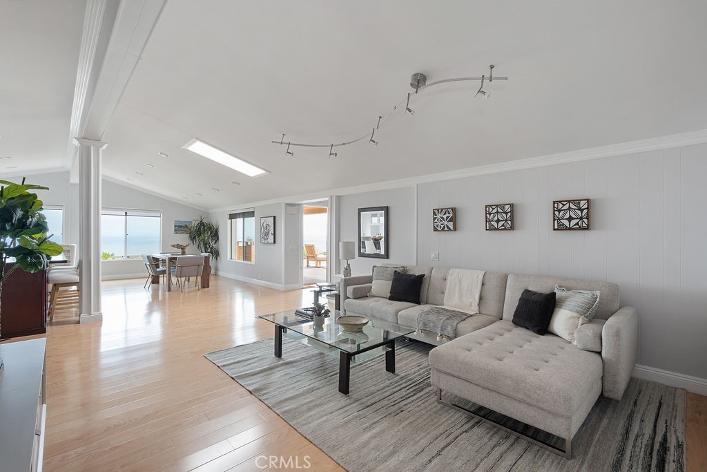 2275 W 25th Street 57