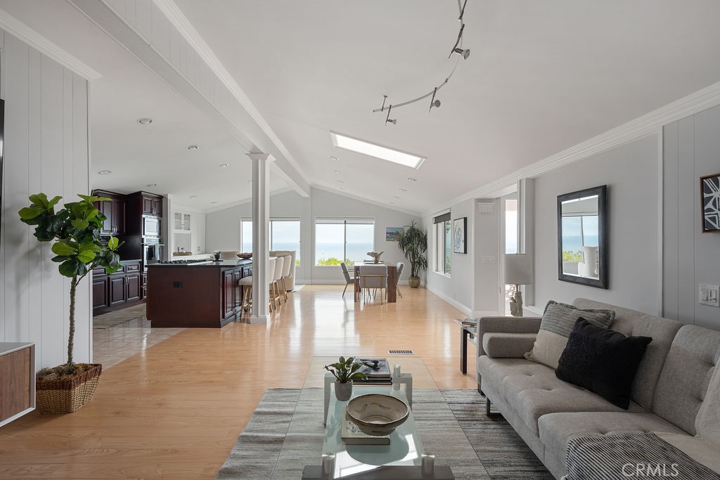2275 W 25th Street 57