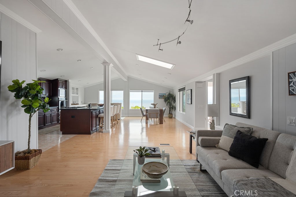 2275 W 25th Street 57