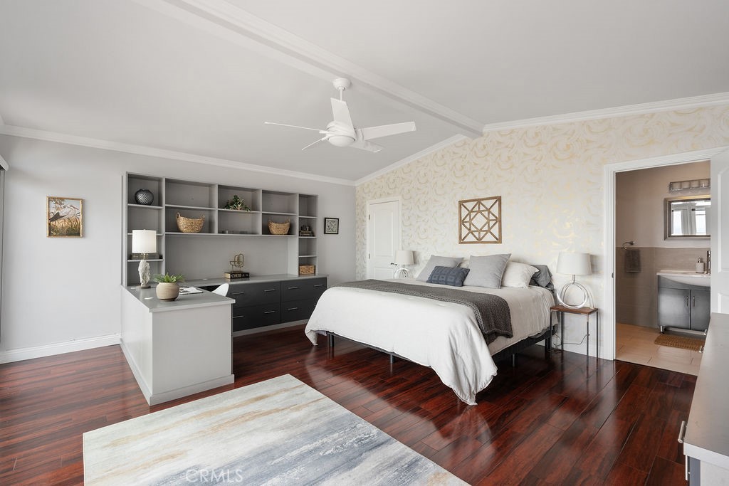 2275 W 25th Street 57