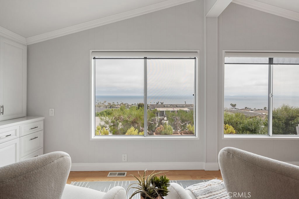 2275 W 25th Street 57