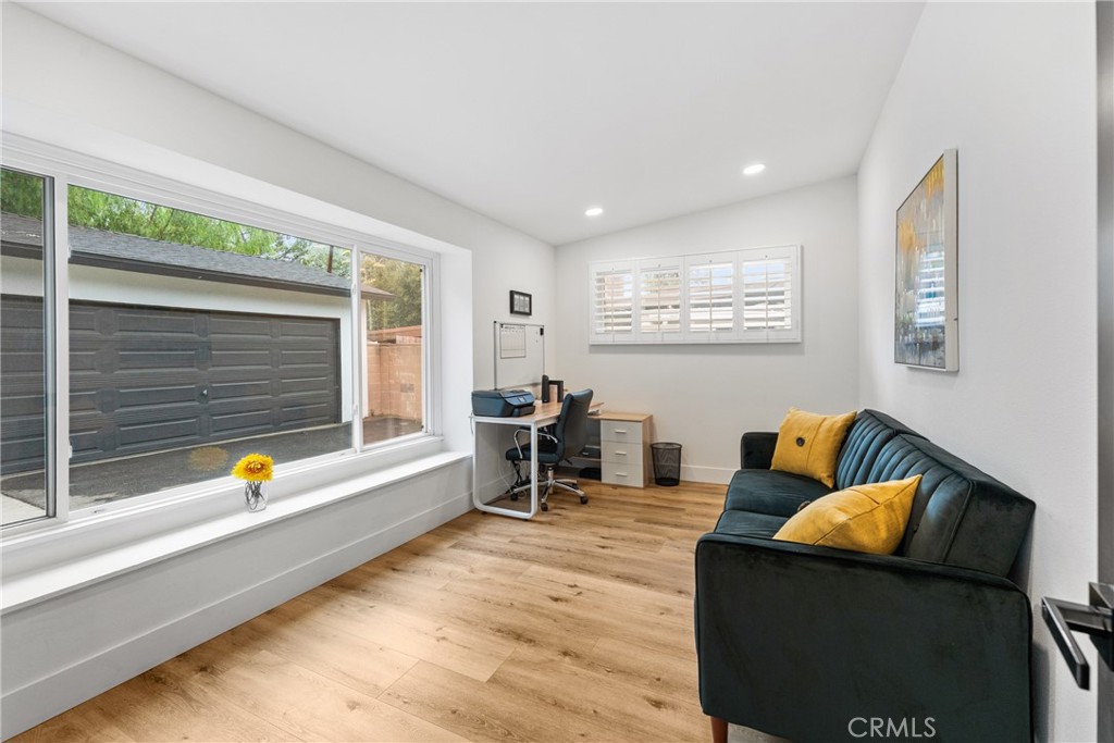 4743 Topanga Canyon Boulevard