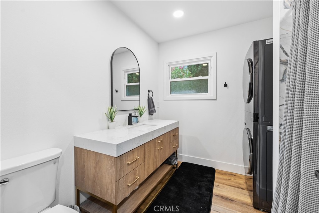 4743 Topanga Canyon Boulevard