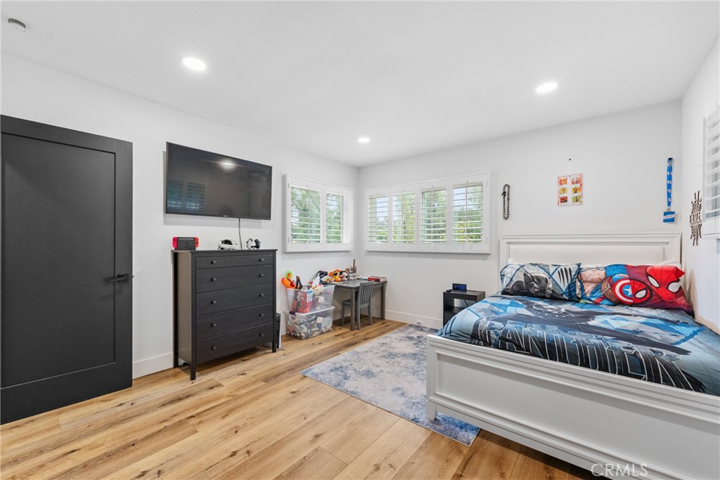 4743 Topanga Canyon Boulevard