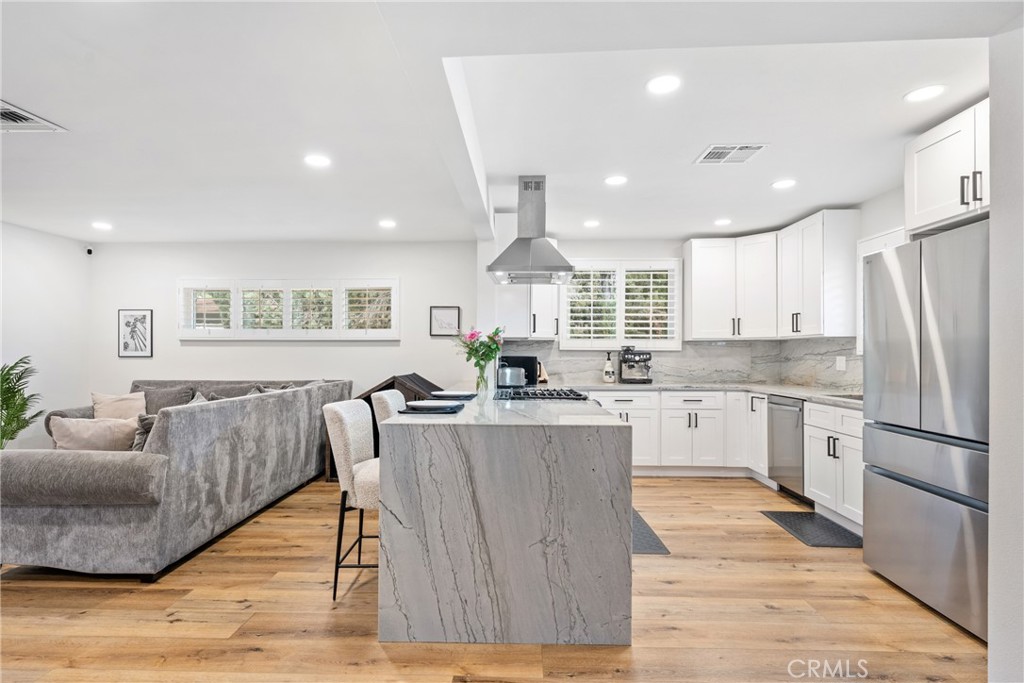 4743 Topanga Canyon Boulevard