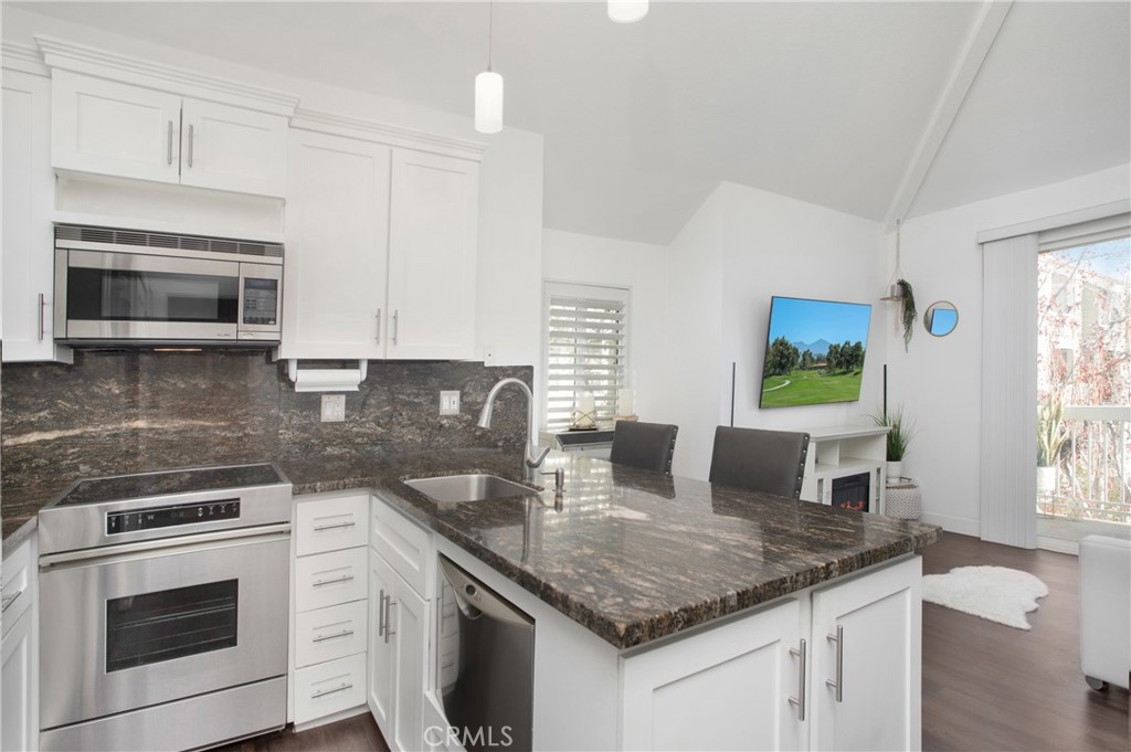 20341 Bluffside Cir C301