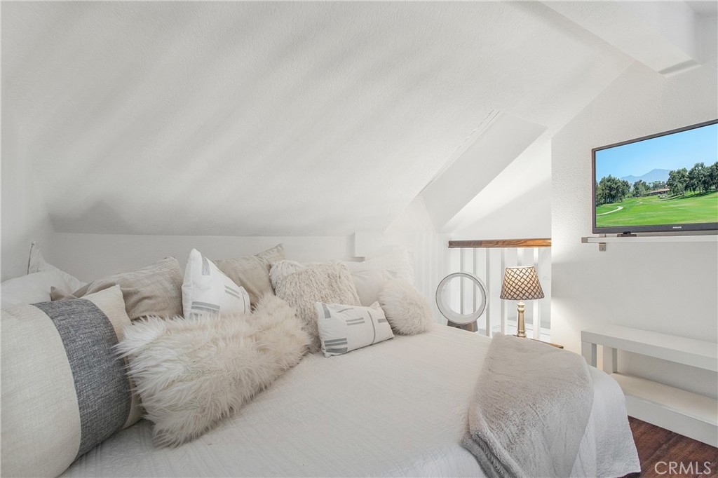 20341 Bluffside Cir C301